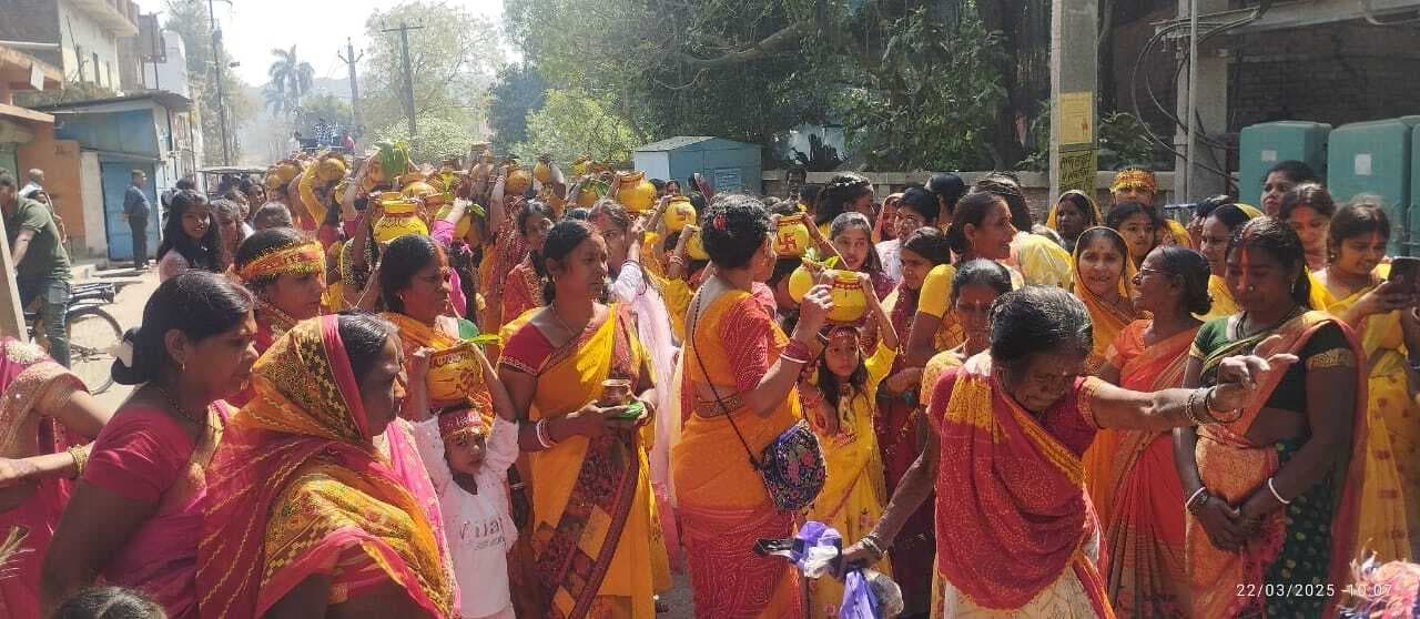 शीतला अष्टमी पर निकली कलश शोभायात्रा, श्रद्धालुओं ने मांगी मन्नतें