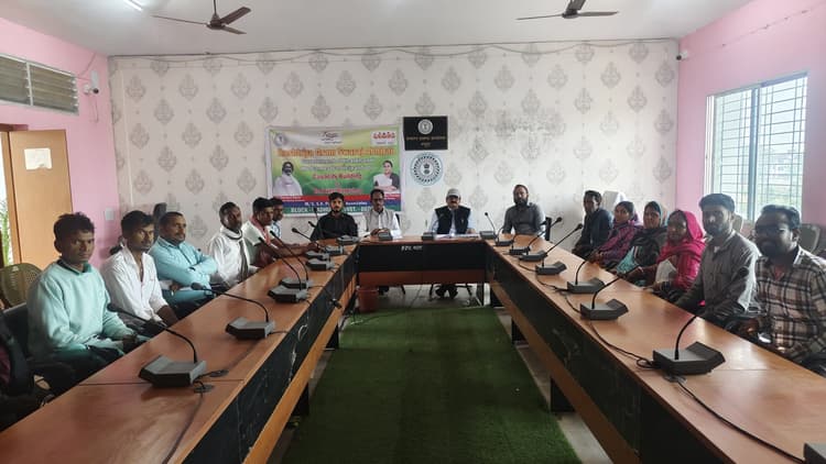 ग्राम पंचायत समिति के सदस्यों काे मिला प्रशिक्षण