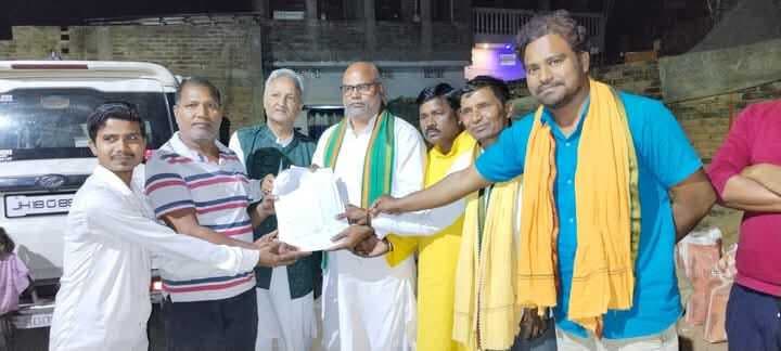 बूथ कमेटी के सत्यापन के लिए जदयू कार्यकर्ताओं की हुई बैठक