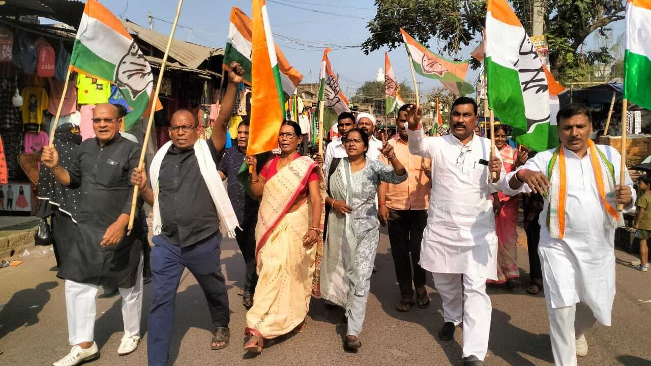 मुख्यमंत्री इस्तीफा नहीं देंगे तो कांग्रेसी सड़क पर करेंगे आंदोलन