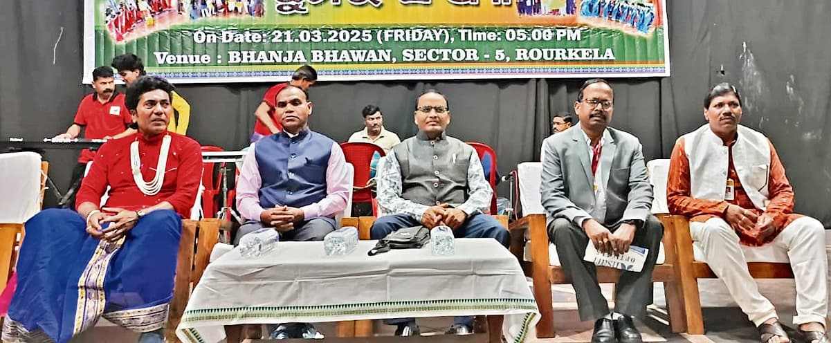 Rourkela News: भाषा, संस्कृति व परंपरा को अक्षुण्ण रखे कुड़मी समाज : रोहिताश्व महतो