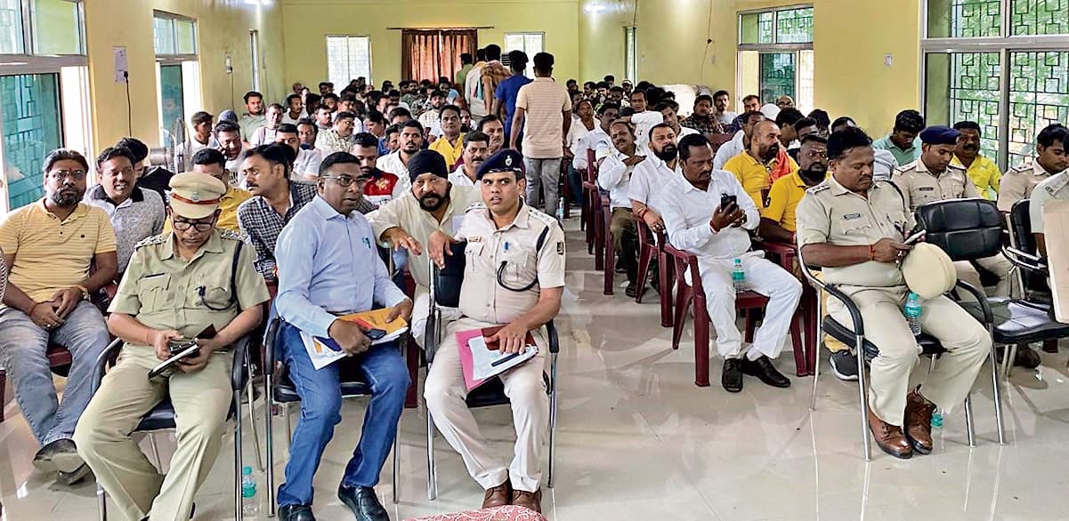 Rourkela News: स्मार्ट सिटी में शांति व सौहार्दपूर्ण माहौल में निकलेगा रामनवमी जुलूस, तैयारी शुरू