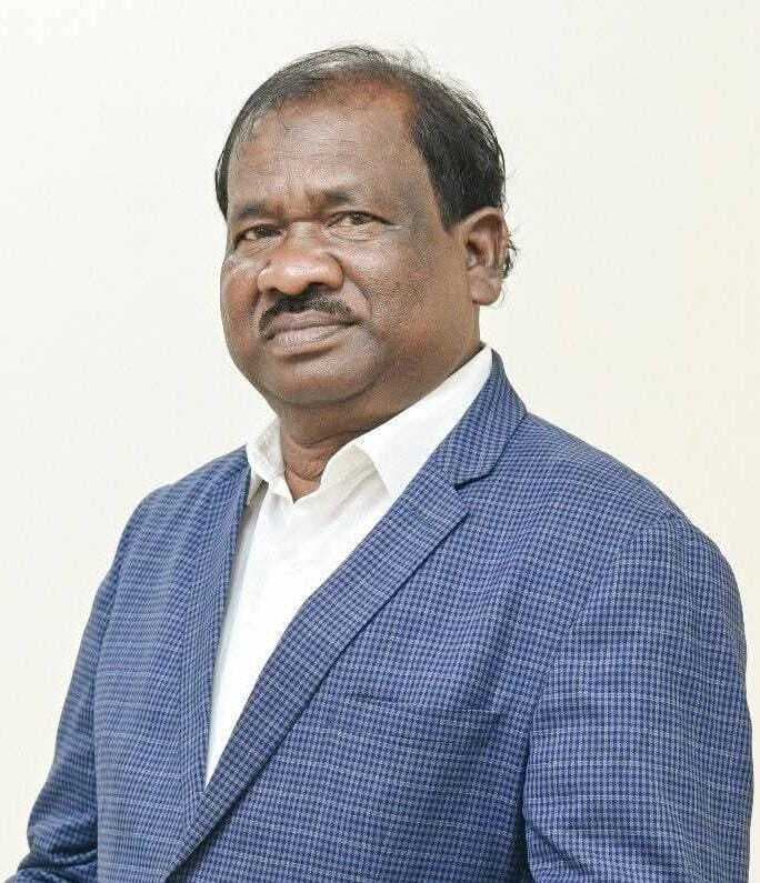 East Singhbhum News : आइसीसी कारखाना जल्द चालू करे प्रबंधन, अन्यथा अयस्क बाहर नहीं जायेगा : रामदास