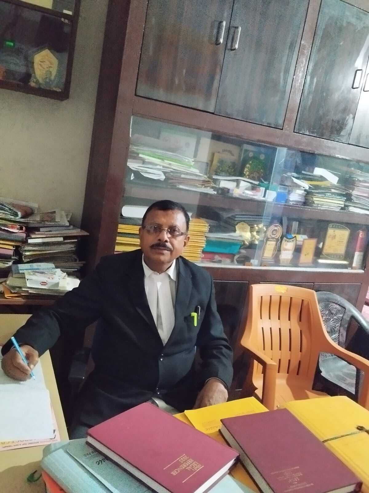 seraikela kharsawan news: भूमिहीन हैं, तो भूमिपट्टा के लिए करें आवेदन, मिलेगी जमीन