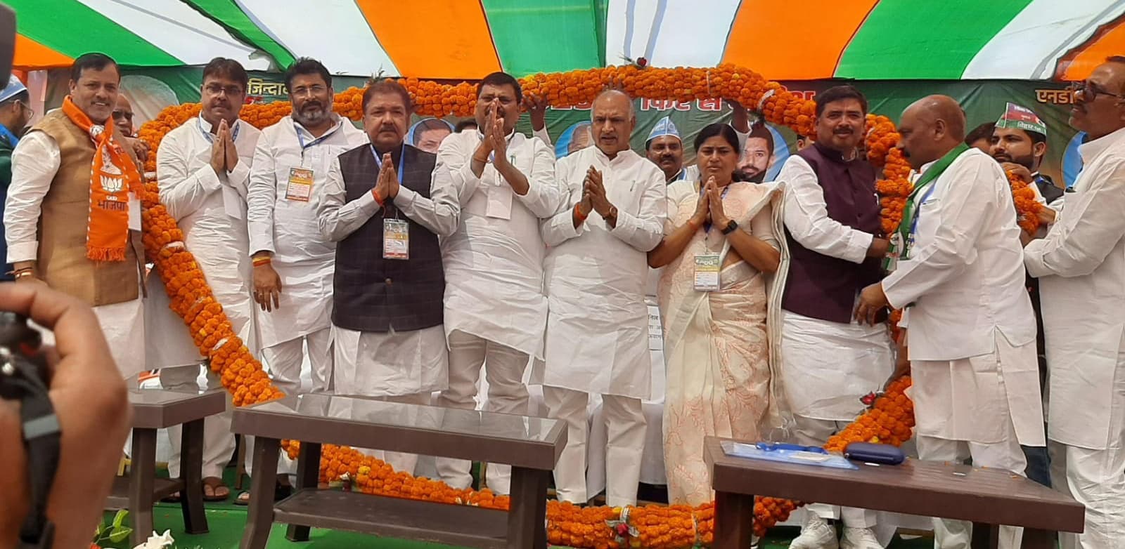 एनडीए कार्यकर्ता सम्मेलन में नेताओं ने लिया 2025...फिर से नीतीश का संकल्प, 225 सीट का दावा