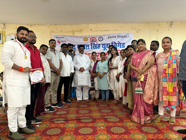 337 लोगों ने दूसरों की जान बचाने के लिए किया रक्तदान