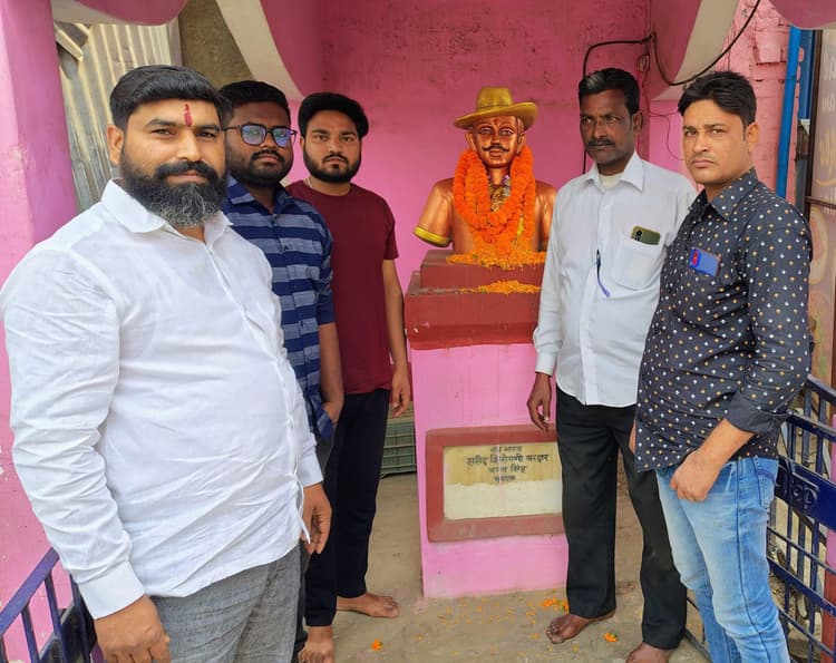 शहीद भगत सिंह के बलिदान को कोई भूला नहीं सकता