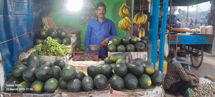 फलों के दामों में हुई बेतहाशा वृद्धि, लोगों की बढ़ी परेशानी