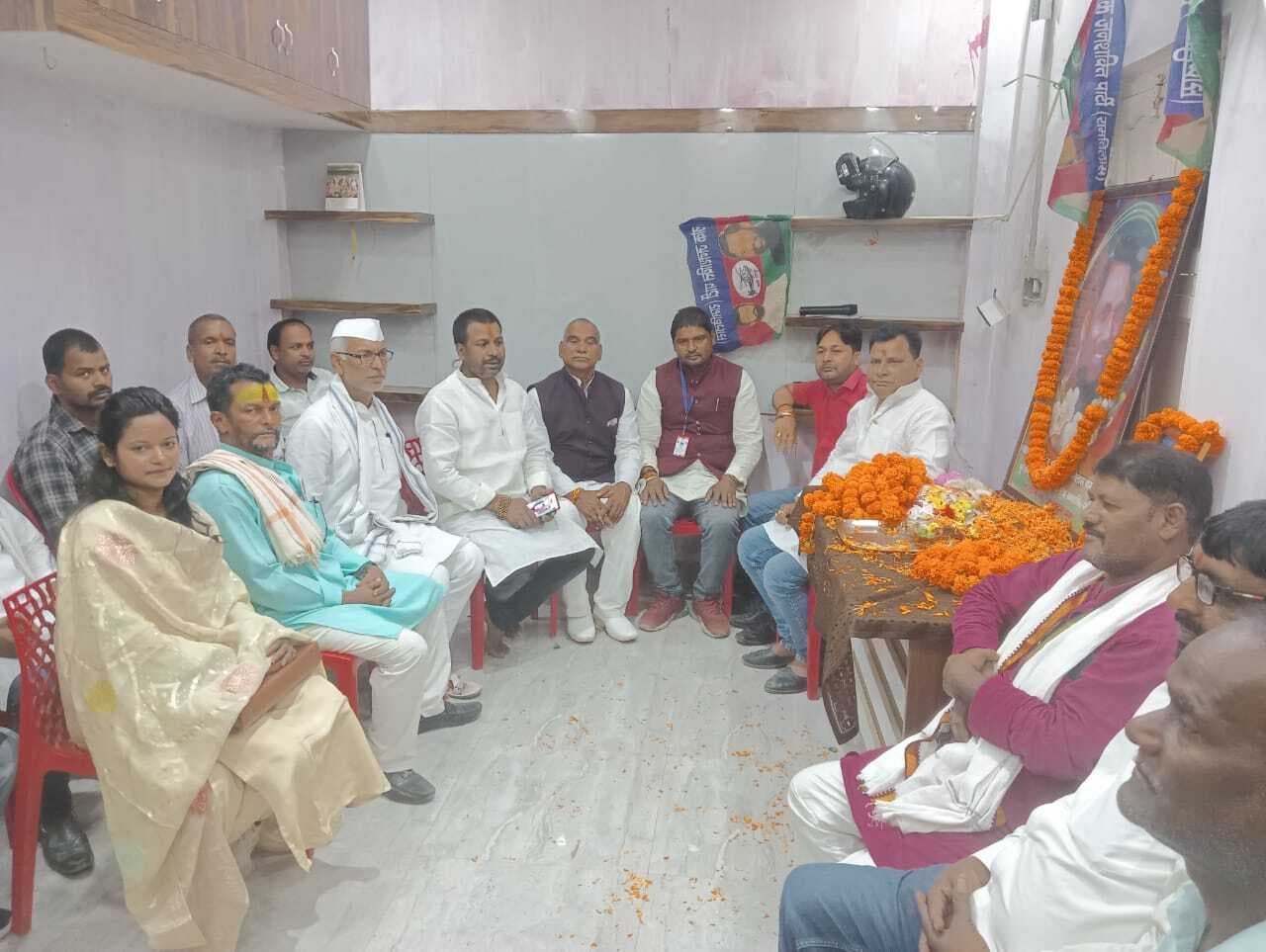 लोजपा रा ने शहीद भगत सिंह के शहादत को किया याद, दी श्रद्धांजलि