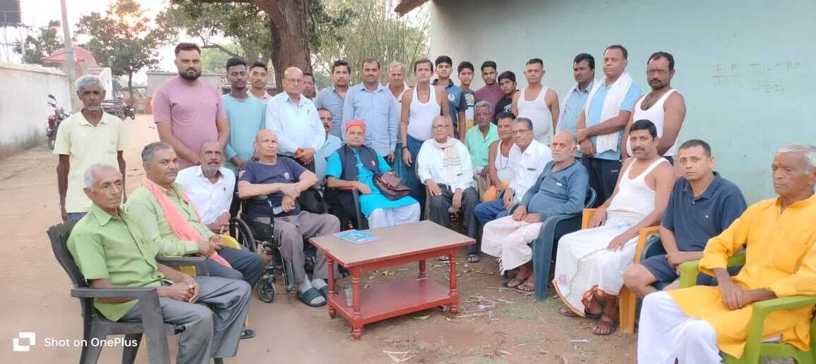 Giridih News: शिव परिवार की प्राण प्रतिष्ठा महायज्ञ को ले बैठक