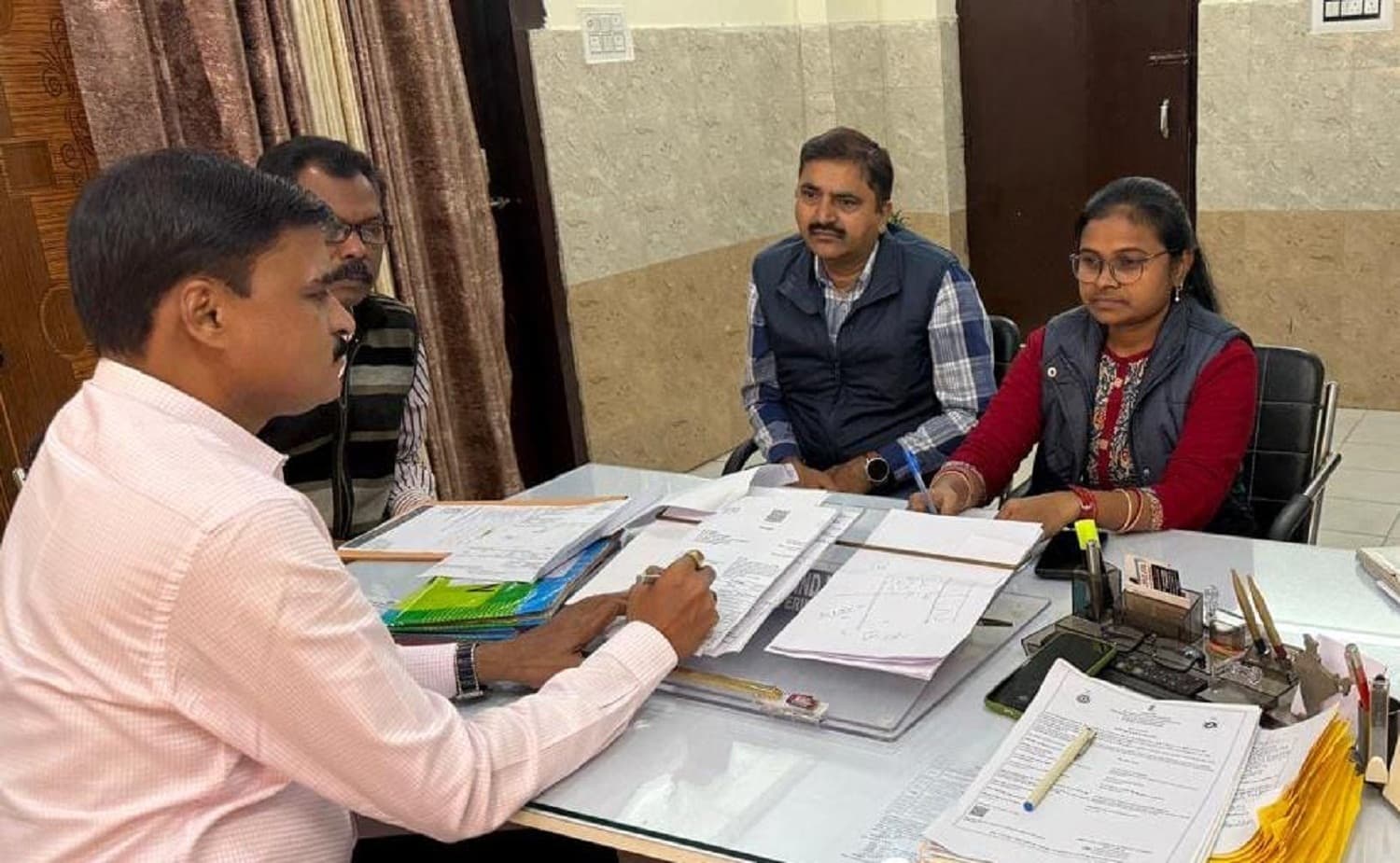 Bokaro News : चिकित्सक व कर्मियों के समन्वय से ही मरीजों को मिलेगी बेहतर स्वास्थ्य सेवा