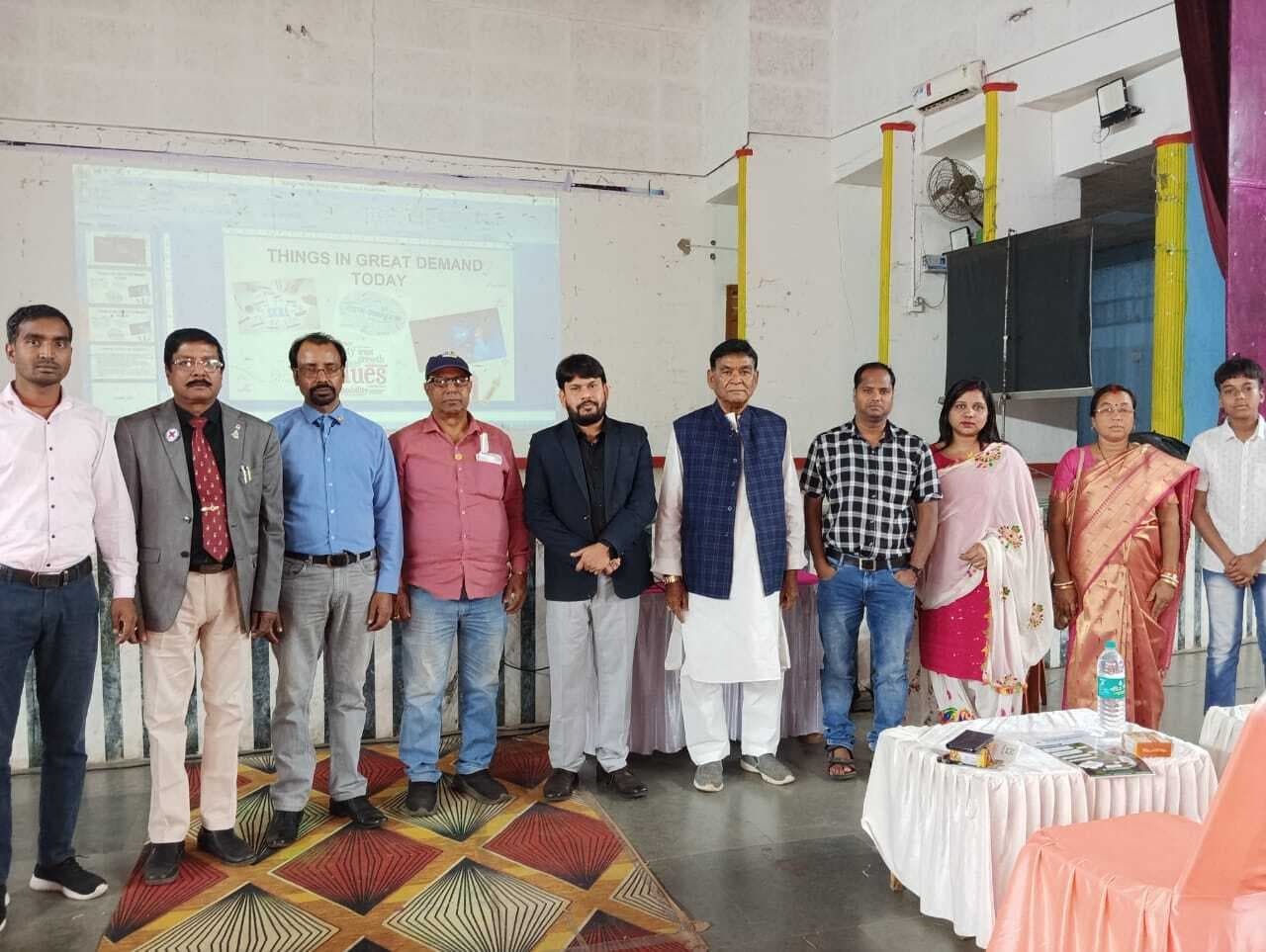 Giridih News: डिजिटल युग में बच्चों की परवरिश में अभिभावकों की भूमिका पर चर्चा