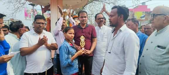 शहीद दिवस पर मैराथन दौड़ का आयोजन, राष्ट्रीय विभूति मंच ने शहीदों को किया याद