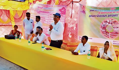 hajipur news. समस्याओं के समाधान के लिए 29 लोगों ने दिया आवेदन