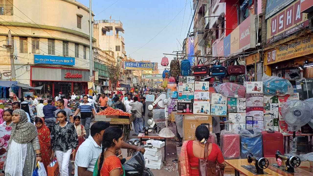 सात माह बाद शुरू हुआ अतिक्रमण हटाओ अभियान ने चार घंटे में तोड़ा दम