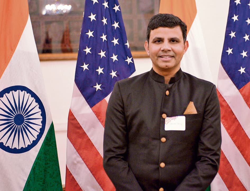 Saran News : न्यूयॉर्क में छपरा के डॉ अभिषेक को मिला बिहार विश्व गौरव सम्मान
