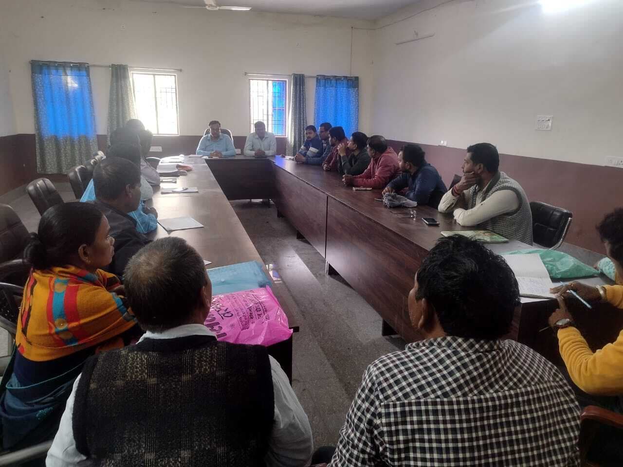 सर्वे में तेजी लाने की बीडीओ ने दिया निर्देश