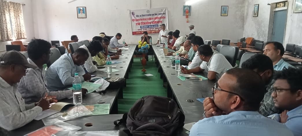 विभिन्न पेंशन योजना के तहत कार्यशाला का आयोजन