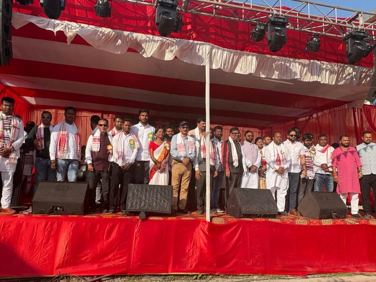 Ranchi News : डीएसपीएमयू में सरहुल पूर्व संध्या कार्यक्रम