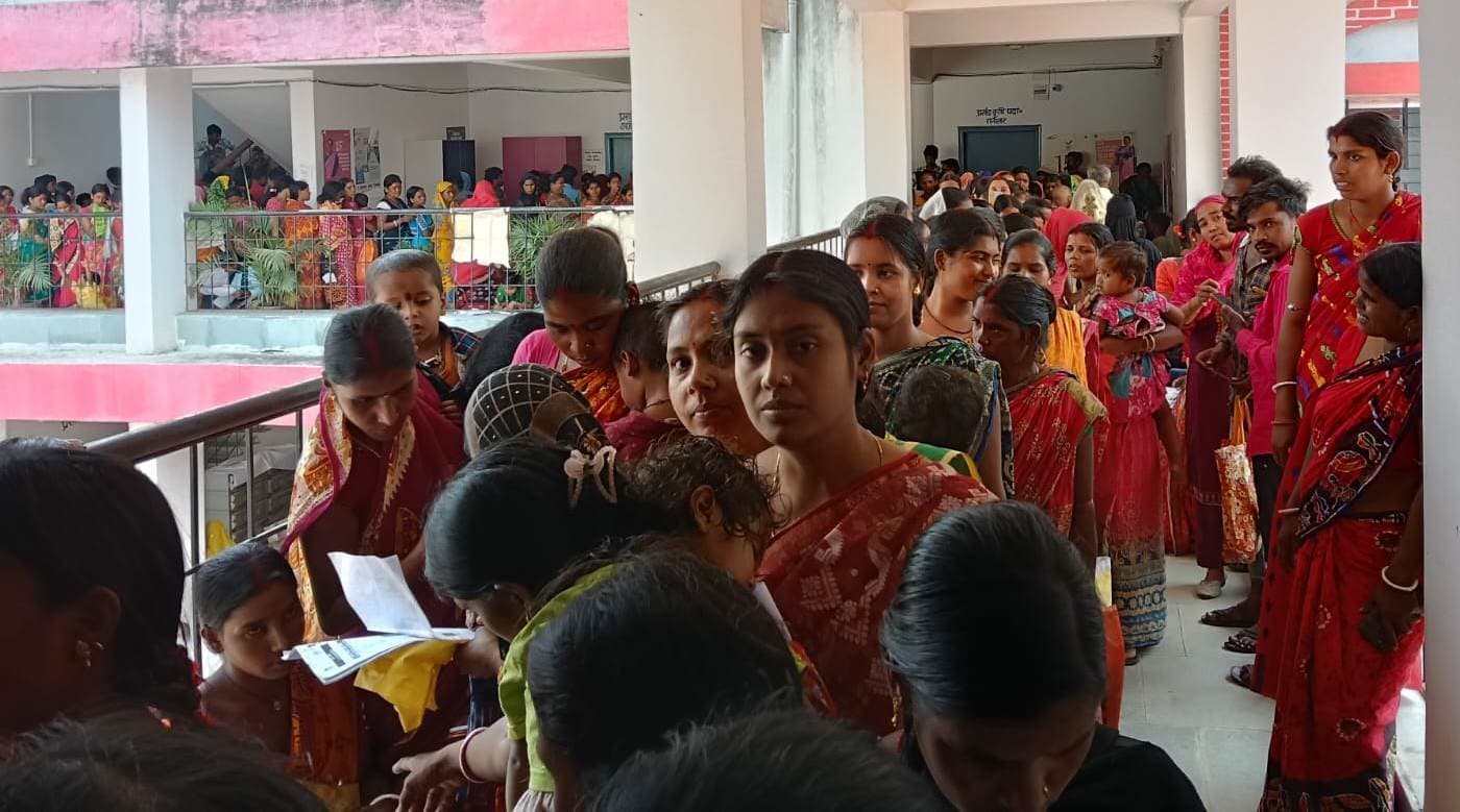 योजना के लाभ से वंचित महिलाओं ने सुनायी फरियाद