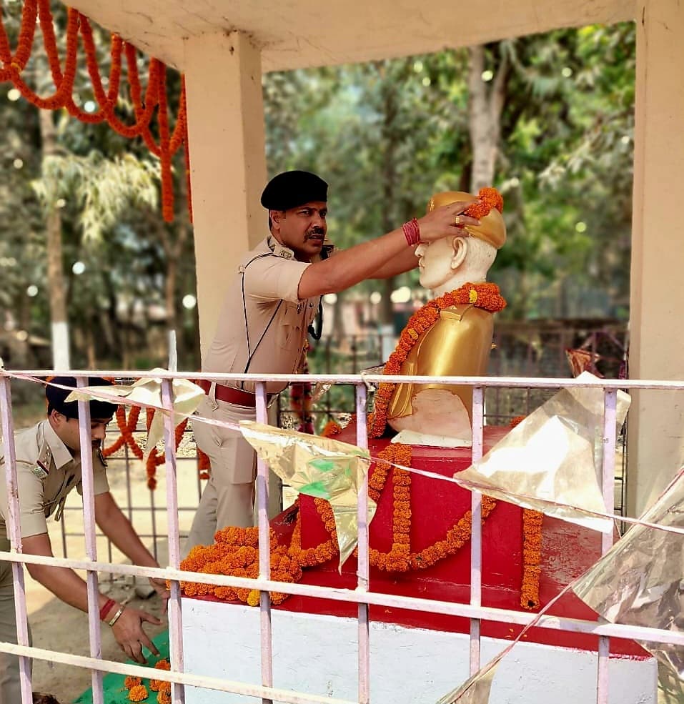 शहीद एएसआइ प्रमोद सिंह की मनायी गयी पुण्यतिथि