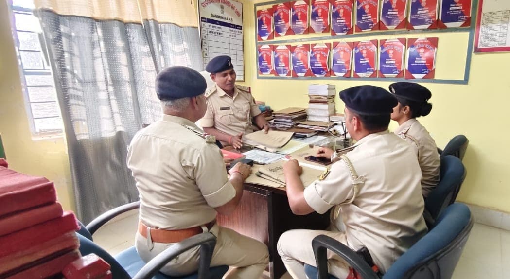 नये थानाध्यक्ष ओमप्रकाश ने लिया प्रभार