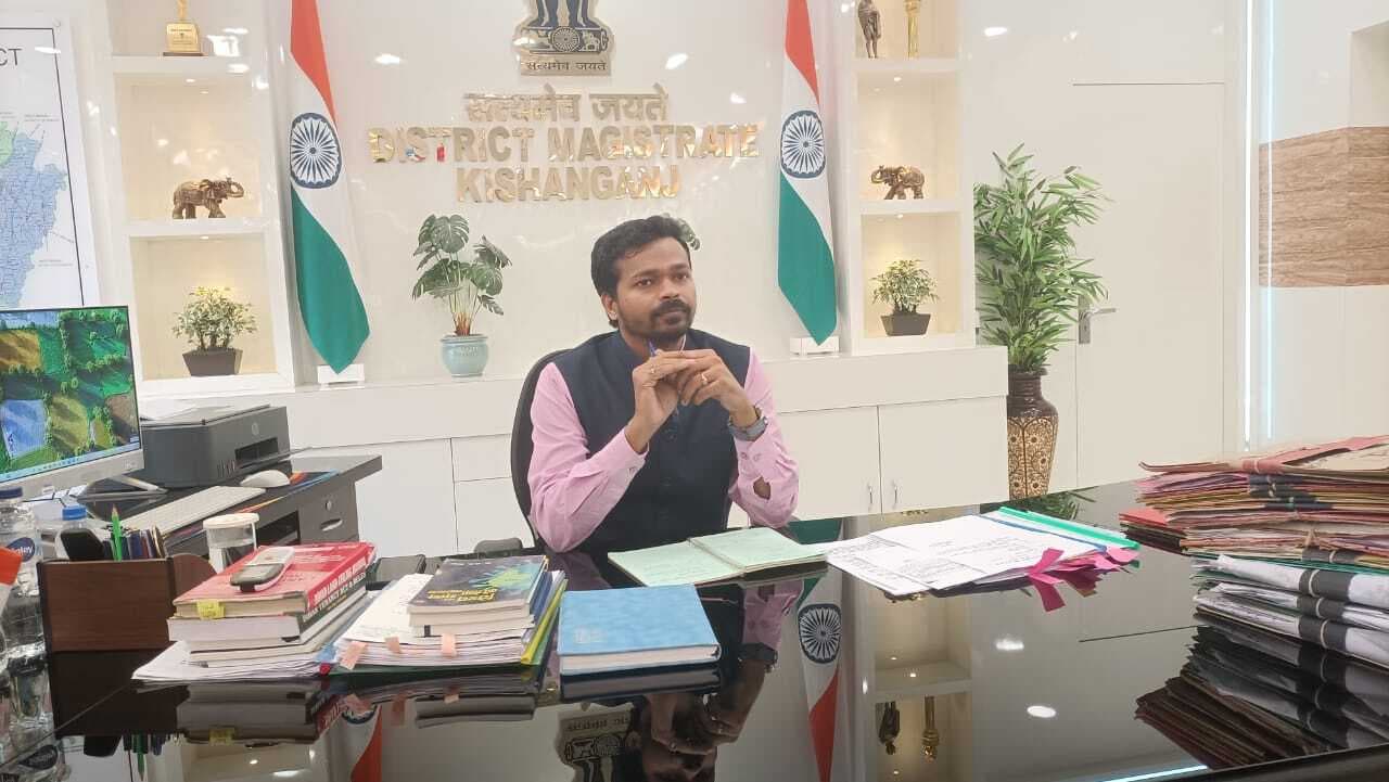 प्रधानमंत्री सूर्य घर मुफ्त बिजली योजना में अब तक 140 लाभुक चयनित : डीएम