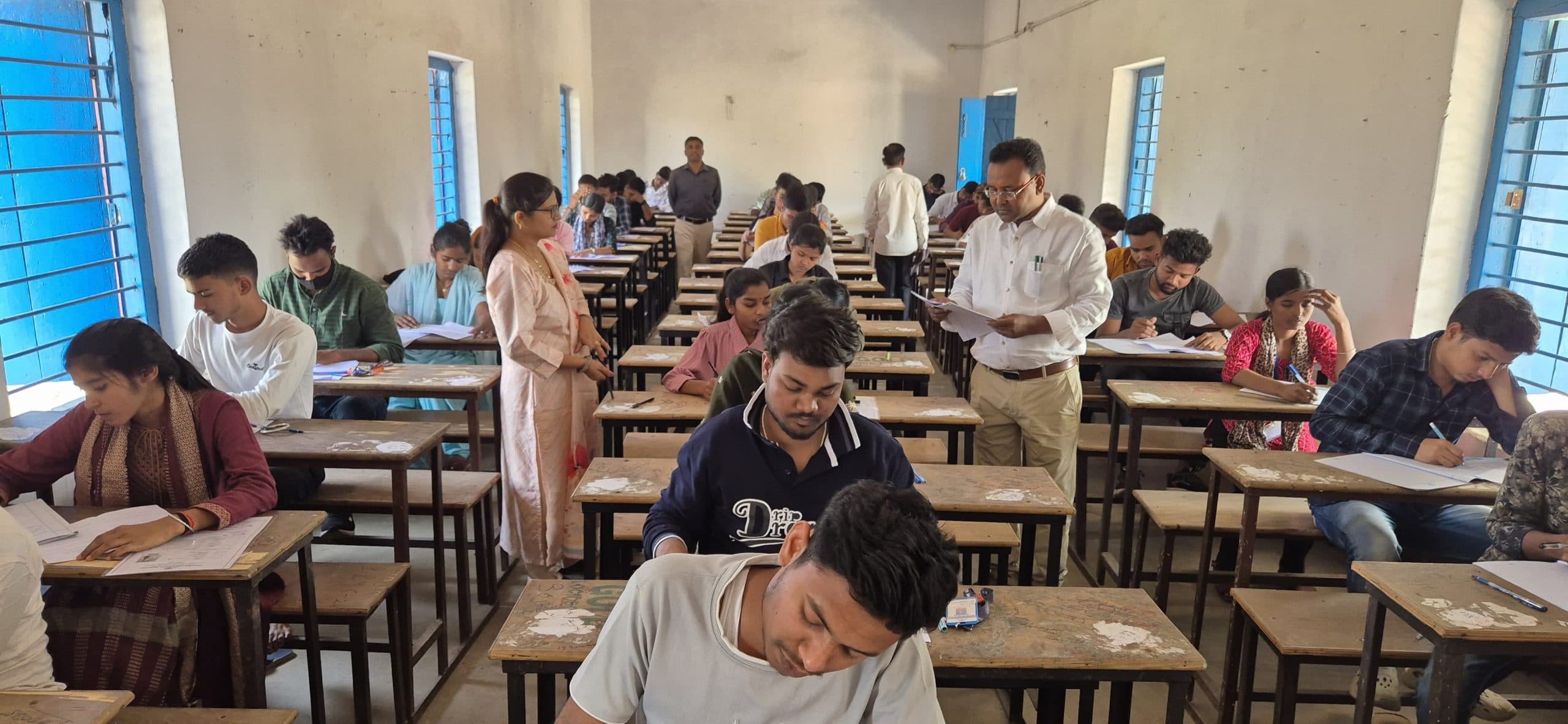 दूसरे दिन भी कदाचारमुक्त हुई स्नातक पार्ट-3 की परीक्षा