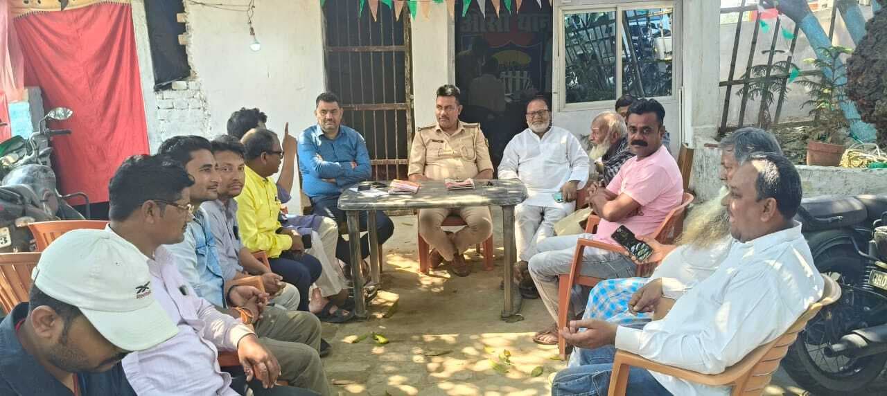 Madhubani News : शांति भंग करने वालों पर होगी कड़ी कार्रवाई