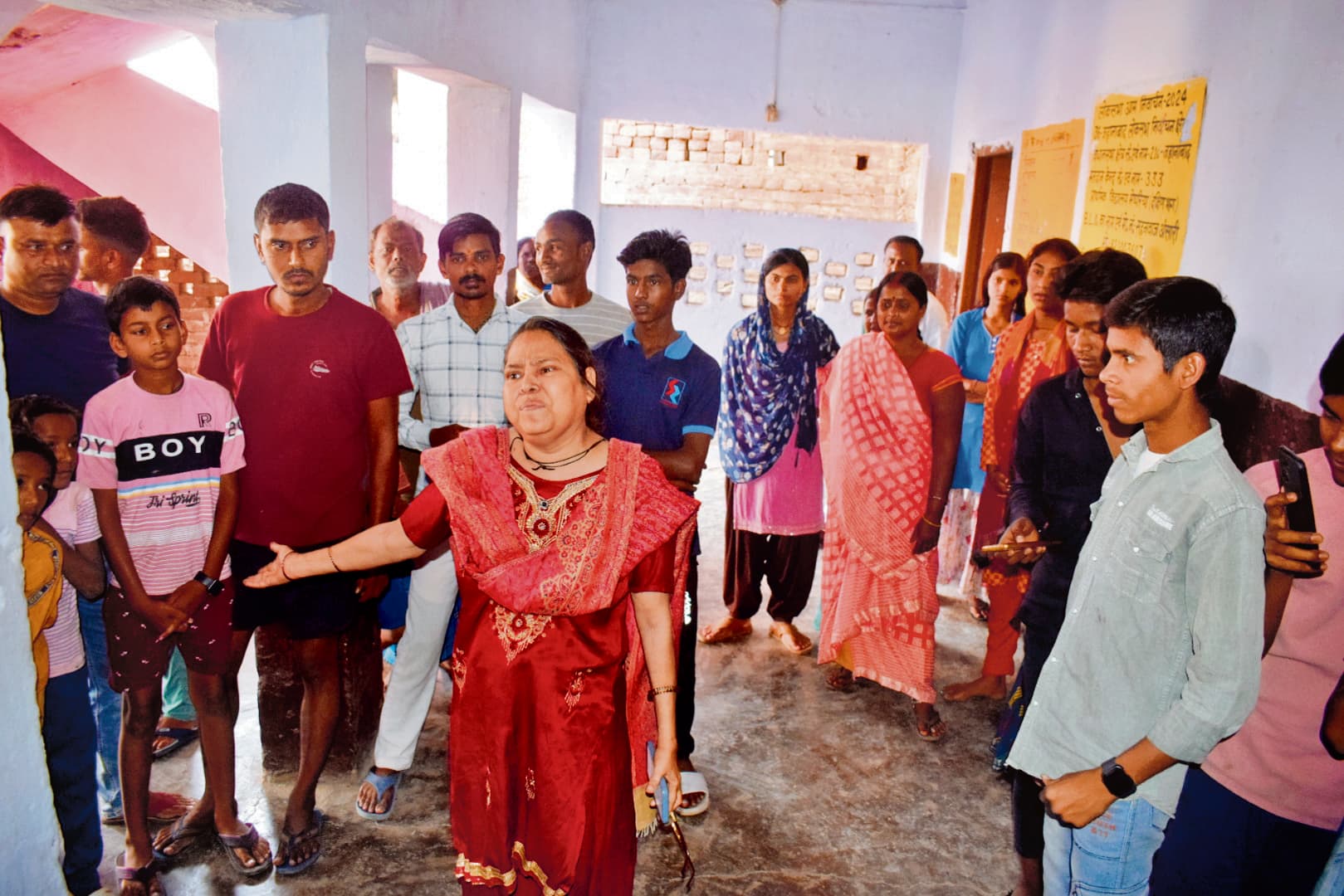 Jehanabad : विद्यालय में व्याप्त अनियमितता के खिलाफ ग्रामीणों ने किया प्रदर्शन