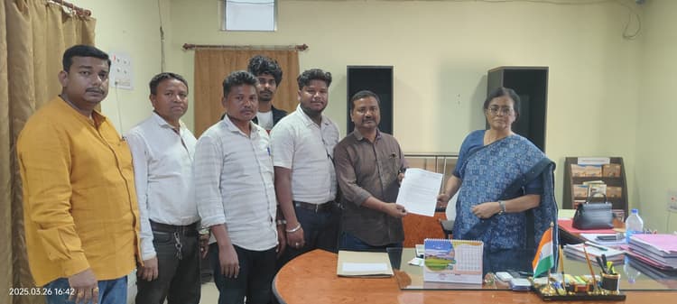 Chaibasa News : वीसी से केयू की सात समस्याओं को जल्द दूर करने की मांग