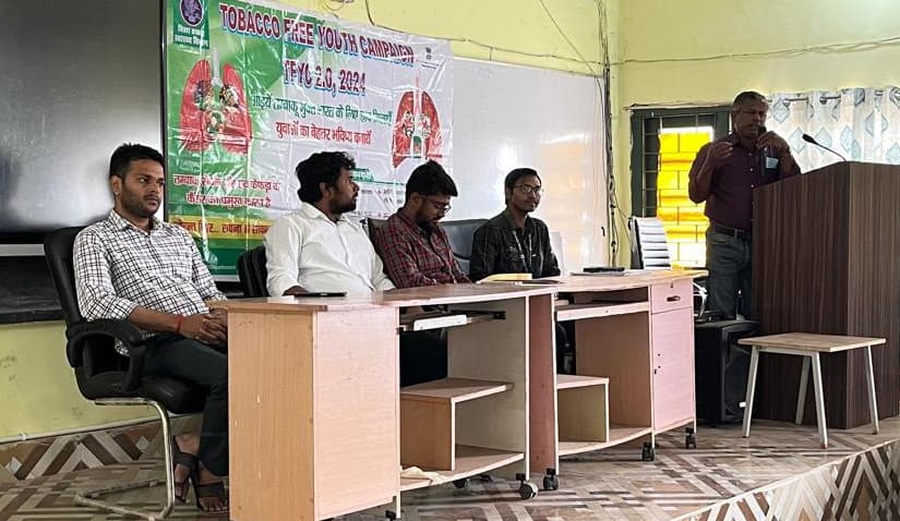 तनाव मुक्त जीवनशैली के लिए छात्रों को सिखाये गये गुर