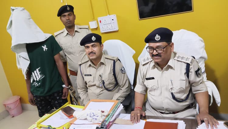 मां का हत्यारा आरोपित पुत्र को किया गिरफ्तार