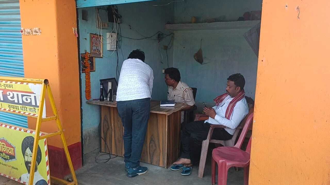 बंद घर से करीब पांच लाख की संपत्ति की चोरी