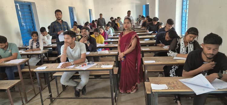 कदाचारमुक्त हुई स्नातक पार्ट थ्री की परीक्षा