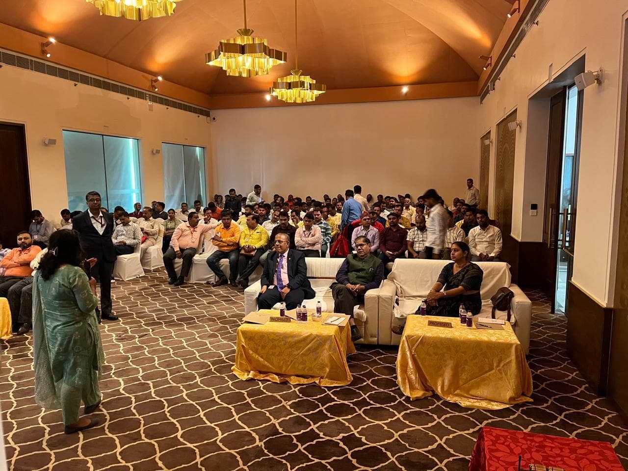 बैंकिंग सेवाओं का अच्छा उपयोग कर अर्थव्यवस्था को मजबूत कर सकते हैं उद्यमी