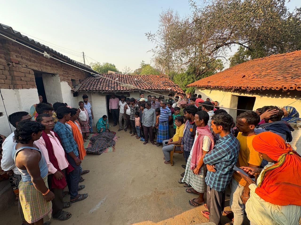 Deoghar news : ससुराल गये युवक का वहां से वापस आया शव, परिजनों ने लगाया हत्या का आरोप