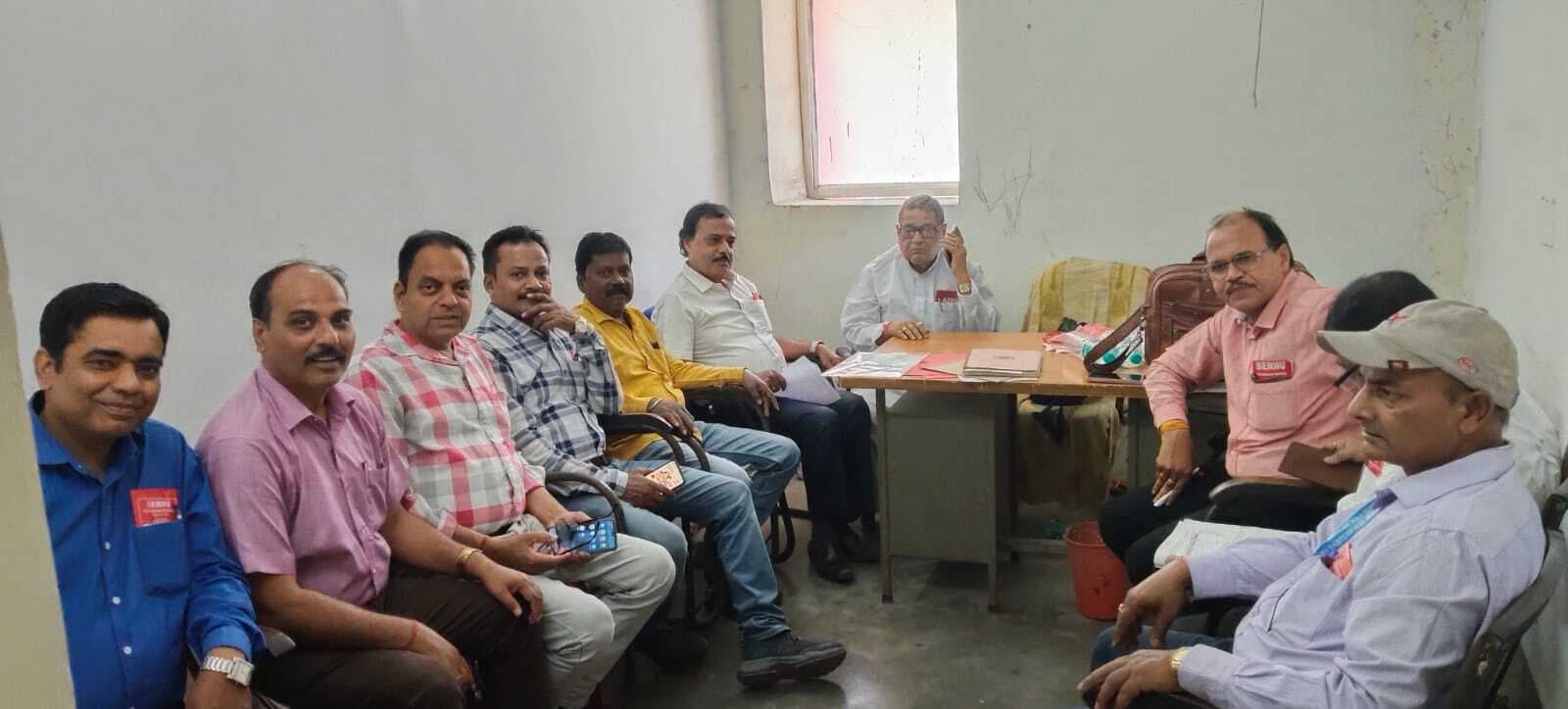 West Singhbhum News : रेलवे अस्पताल में दो नये काउंटर खुलेंगे : शिवजी शर्मा