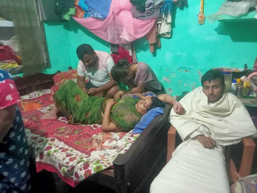 Bhagalpur news पूर्व जिप सदस्य की पत्नी बोली, हत्यारों को फांसी हो