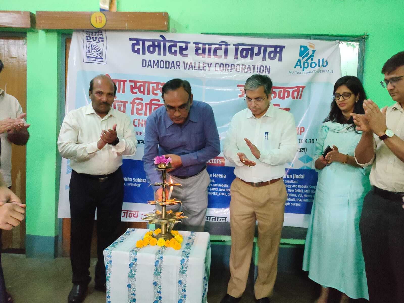 Dhanbad News: मैथन में अपोलो अस्पताल ने लगाया शिविर, 48 डीवीसीकर्मियों की हुई जांच