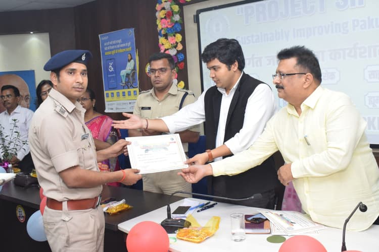 साइबर अपराध, डायन प्रथा और बाल विवाह रोकथाम पर दिया गया जोर