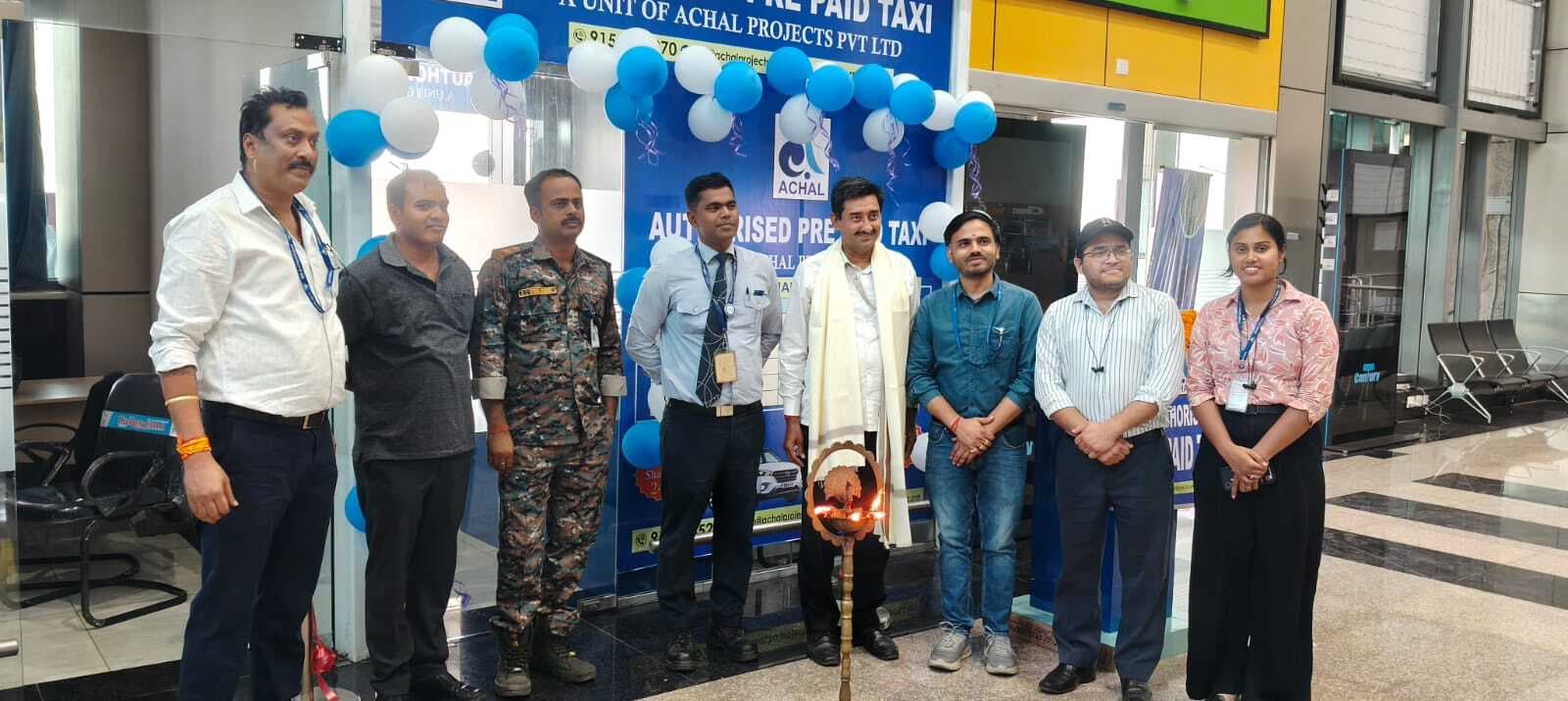 देवघर एयरपोर्ट टर्मिनल से टैक्सी सुविधा का शुभारंभ