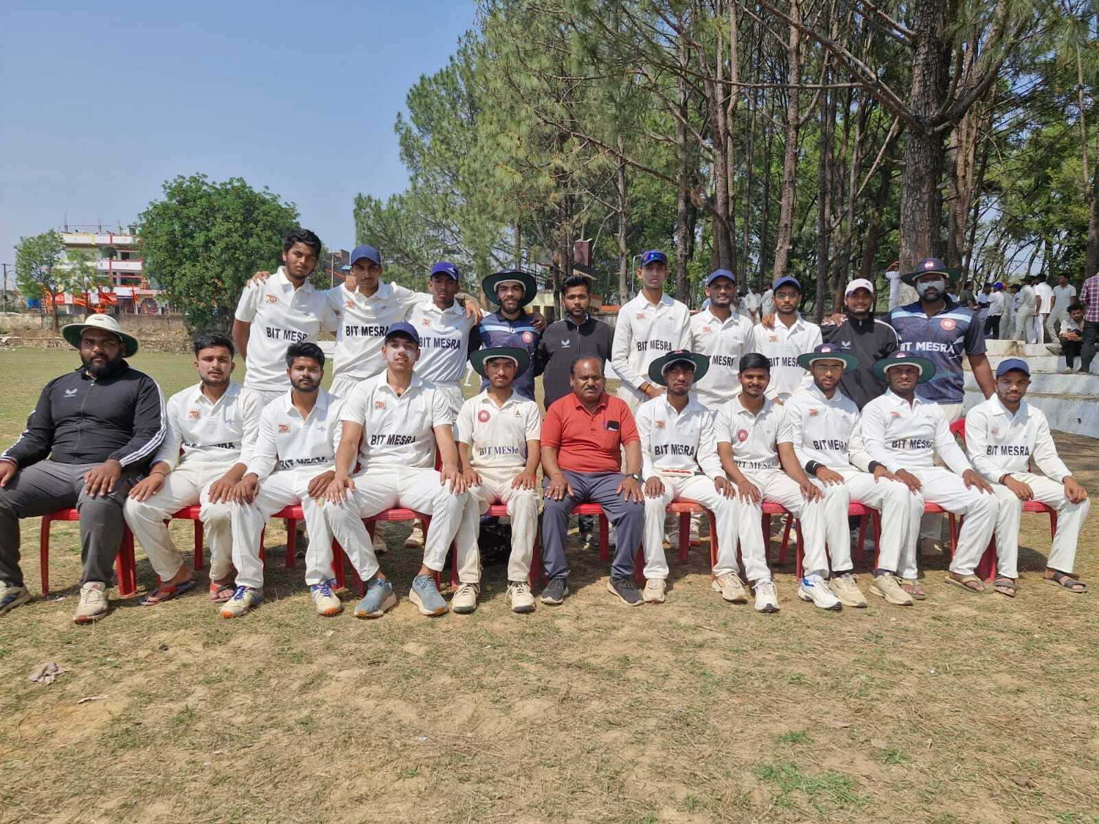 Cricket : निफ्ट, उषा मार्टिन, एसबीयू और बीआइटी लालपुर सेफाइनल में पहुंचे
