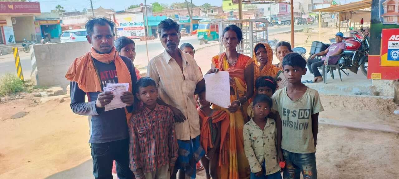 महुआ चुनने को लेकर दो पक्षों में मारपीट, पांच घायल