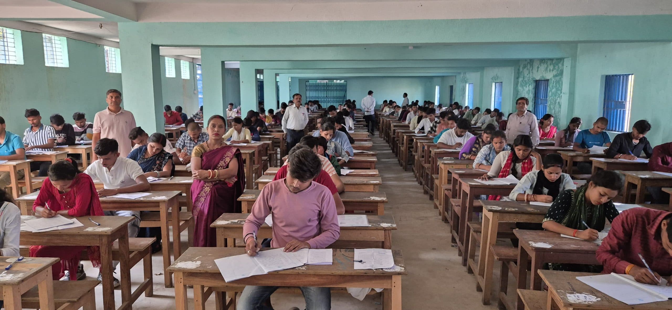 स्नातक पार्ट 3 की परीक्षा के चौथे दिन 13 परीक्षार्थी अनुपस्थित