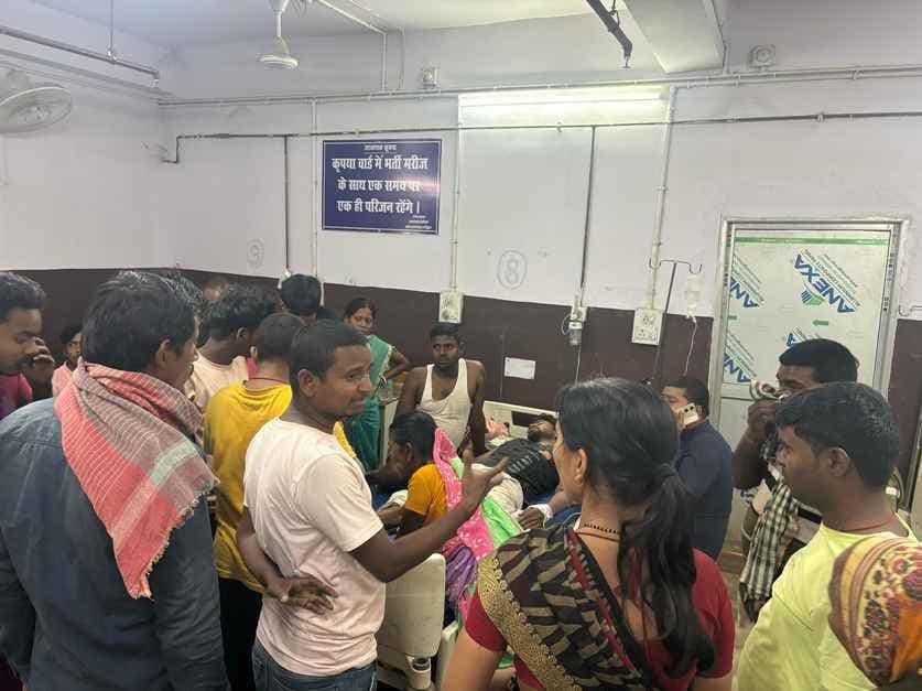 देवंधा गांव में करंट लगने से युवक घायल