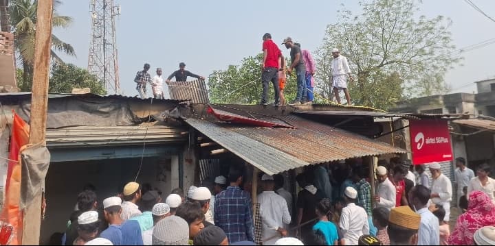 शॉर्ट सर्किट से दो दुकानों में लगी आग, लाखों की सम्पत्ति का नुकसान