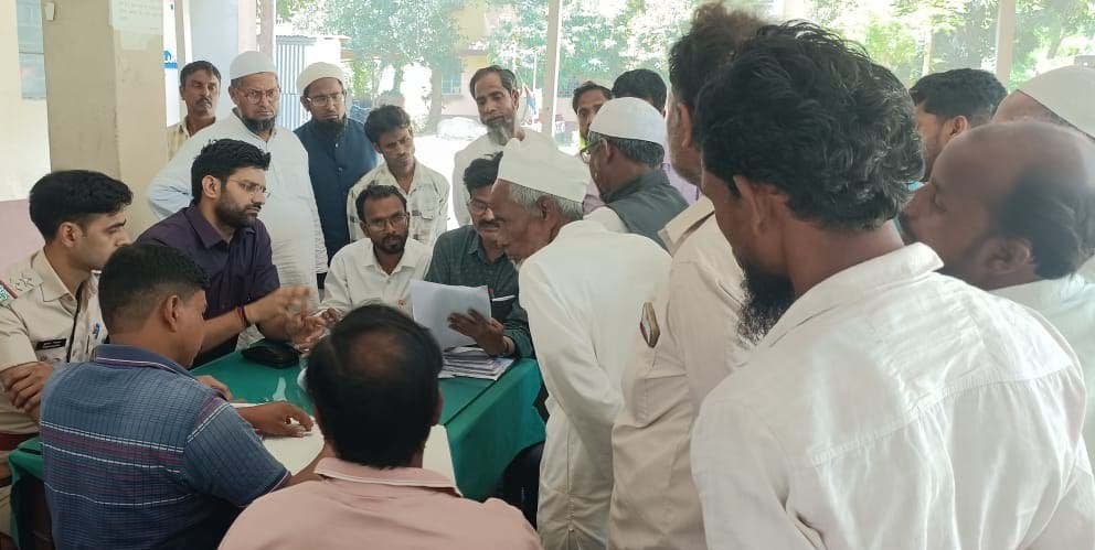 जनता दरबार में भूमि विवाद के सात मामलों का हुआ निष्पादन