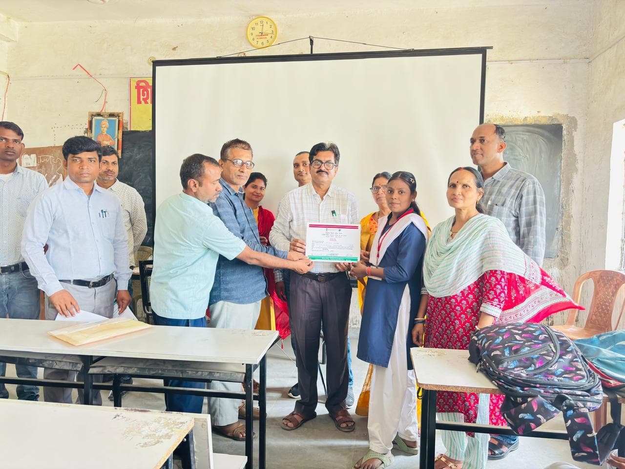 दो दिवसीय भ्रमणशील विज्ञान प्रदर्शनी कार्यक्रम संपन्न