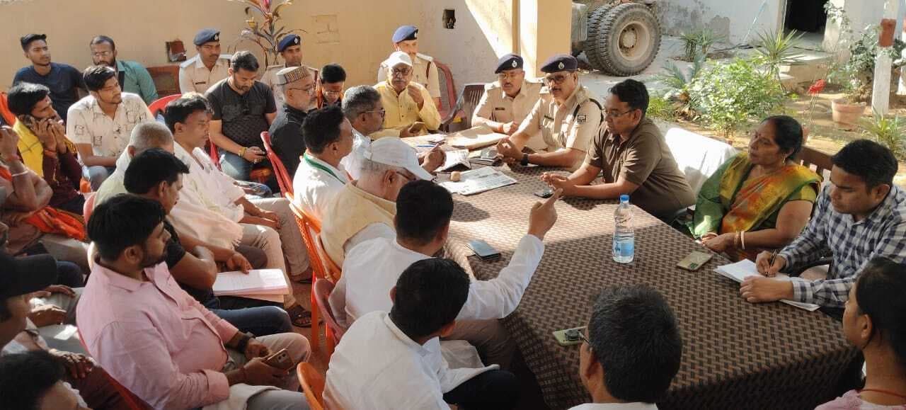 शांति, सौहार्द व समरसता के भाव के साथ त्योहार मनाने की अपील